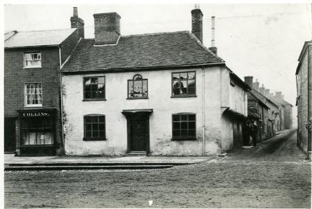 Police station_bk11945_286