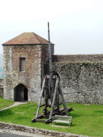dover-trebuchet_2013